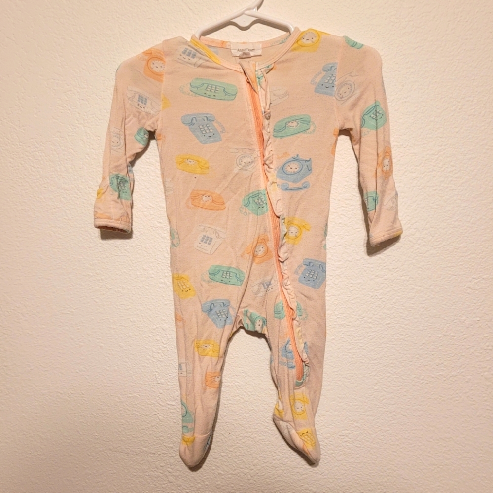 Angel Dear Bamboo footie sleeper convertible cuffs ruffle butt 0-3 months